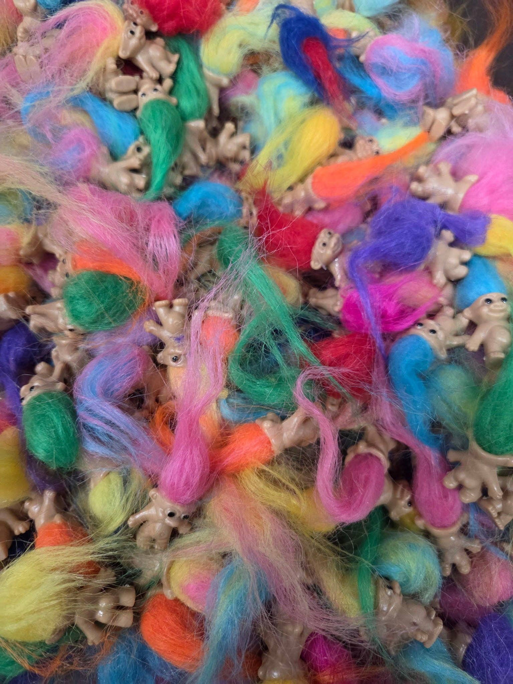 Hilarious Humanitarian - Surprise Mini Troll